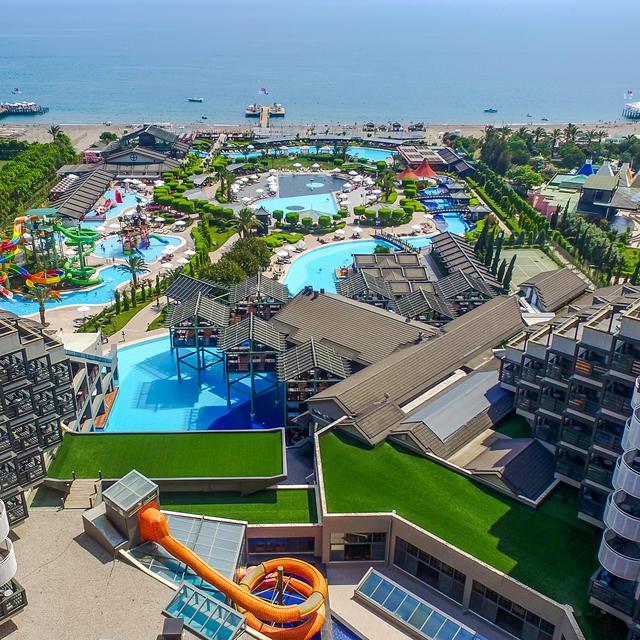 Op Turkije Vakantie bestemming is alles over Turkse Rivièra te vinden: waaronder Antalya - Lara en specifiek Hotel Limak Lara (Hotel-Limak-Lara38421)