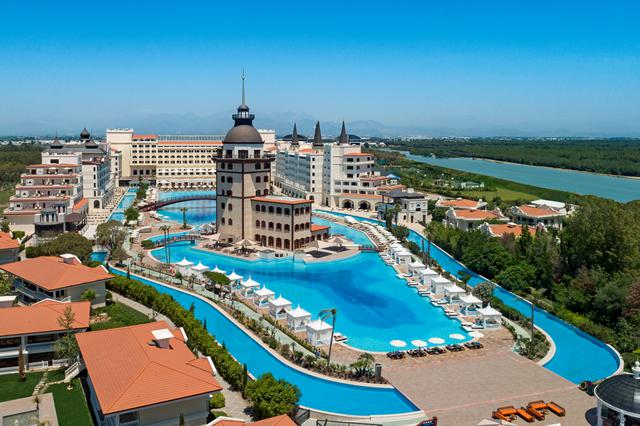 Ideale prijs vakantie Turkse Rivièra 🏝️ 8 Dagen ultra all-inclusive Hotel Titanic Mardan Palace winterzon