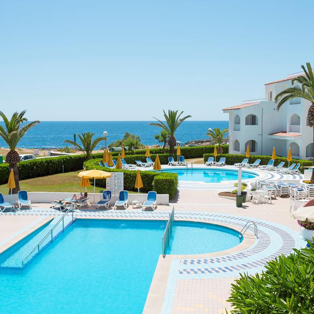 Vakantie Appartementen Globales Marina in Cala'n Bosch (Menorca, Spanje)
