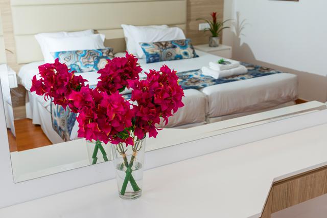 Bodemprijs vakantie Cyprus. 🏝️ Tsokkos Ascos Coral Beach hotel 8 Dagen  €603,-