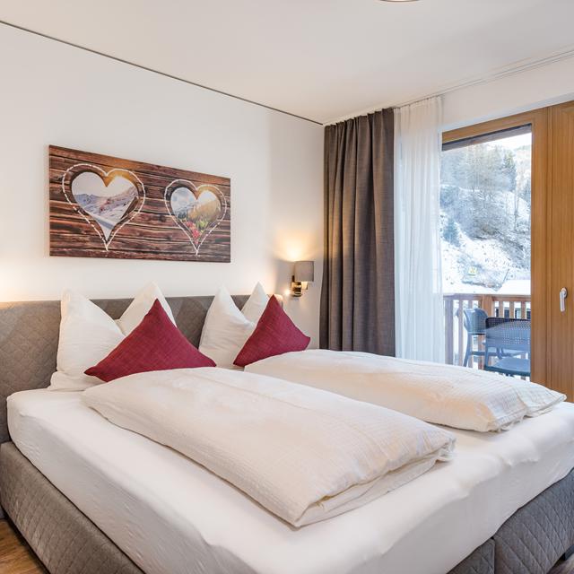 alpenparks-hotel-appartement-montana