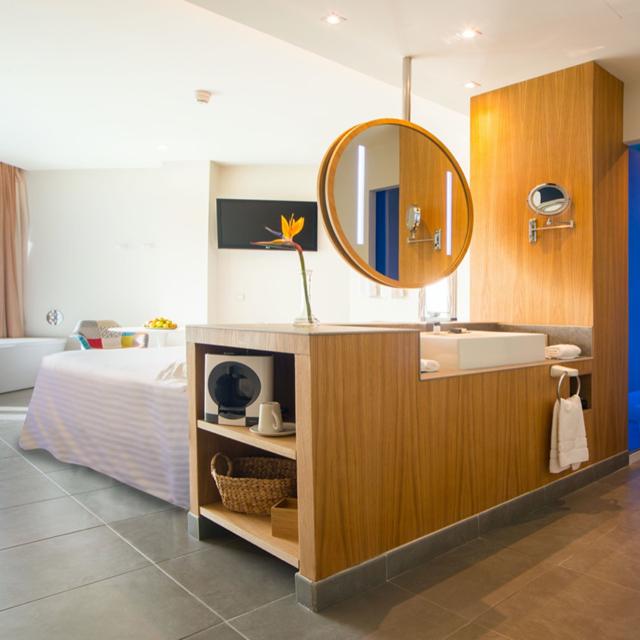 Higueron Hôtel Malaga, Curio Collection by Hilton - Recommandé aux adultes photo 7
