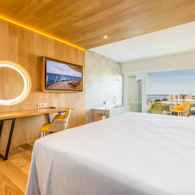 Higueron Hôtel Malaga, Curio Collection by Hilton - Recommandé aux adultes photo 24