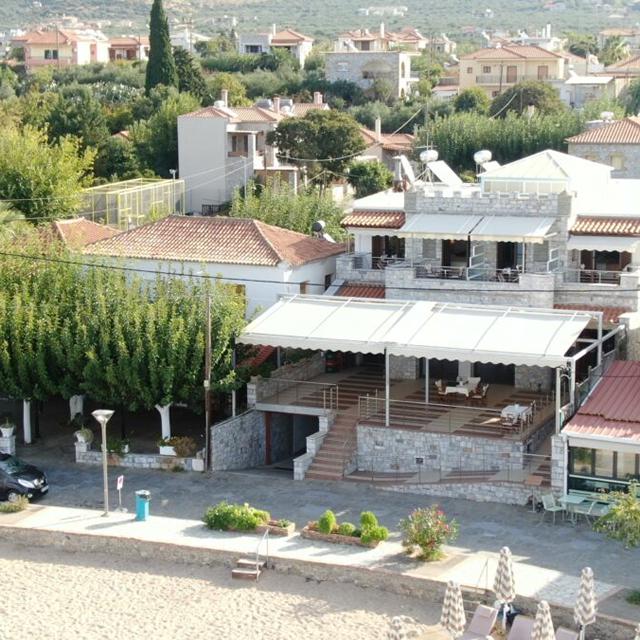 Vakantie Hotel Kastro in Stoupa (Peloponnesos, Griekenland)