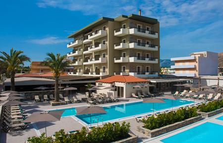 Petousis Hotel & Suites