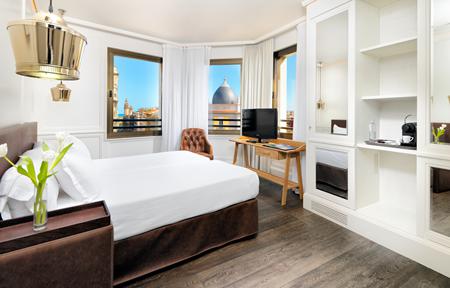 H10 Montcada Boutique hotel slide 3