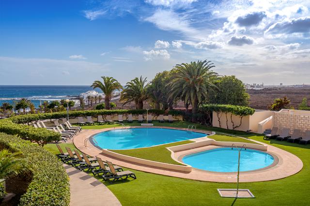 Goedkoop op zonvakantie Lanzarote 🏝️ Hotel Barcelo Lanzarote Royal Level