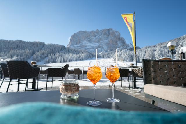 Voordelig op skivakantie Dolomiti Superski ⛷️ Hotel Plan de Gralba 5 Dagen  €609,-