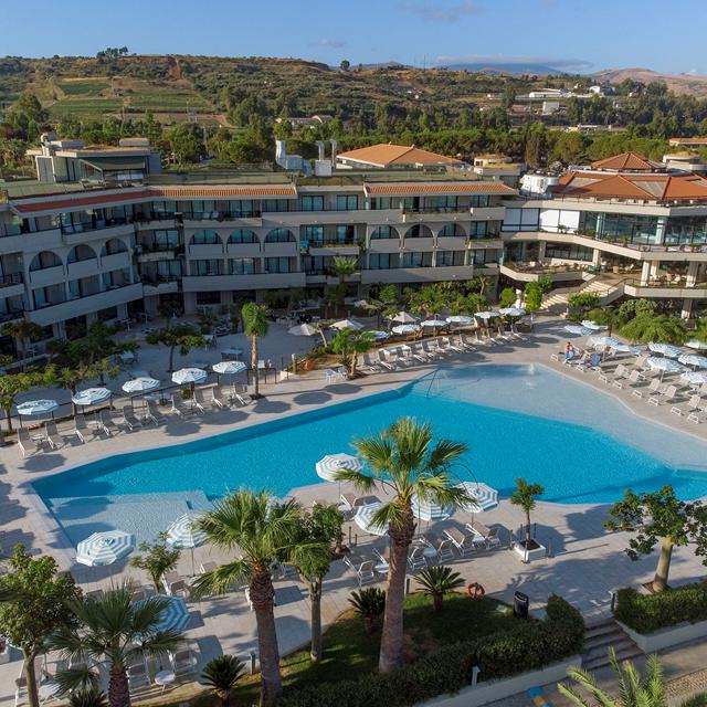 Meer info over Grand Palladium Sicilia Resort & Spa  bij Sunweb zomer