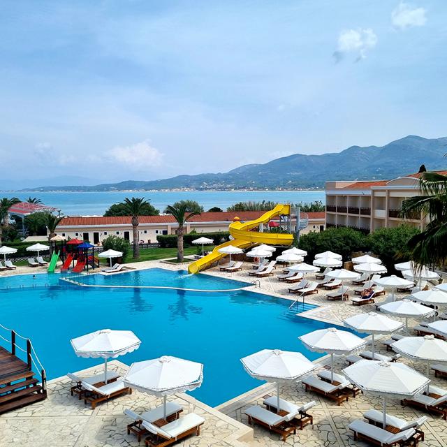 All inclusive vakantie Hotel Roda Beach Resort & Spa in Roda (Corfu, Griekenland)
