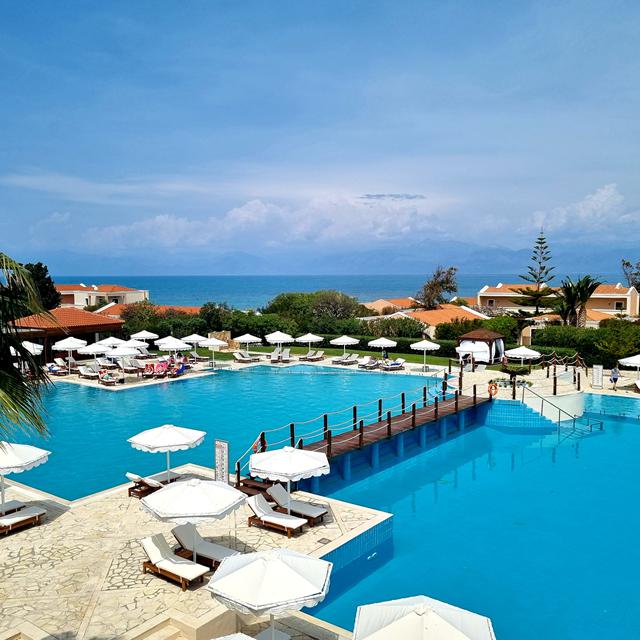 Hotel Roda Beach Resort Spa