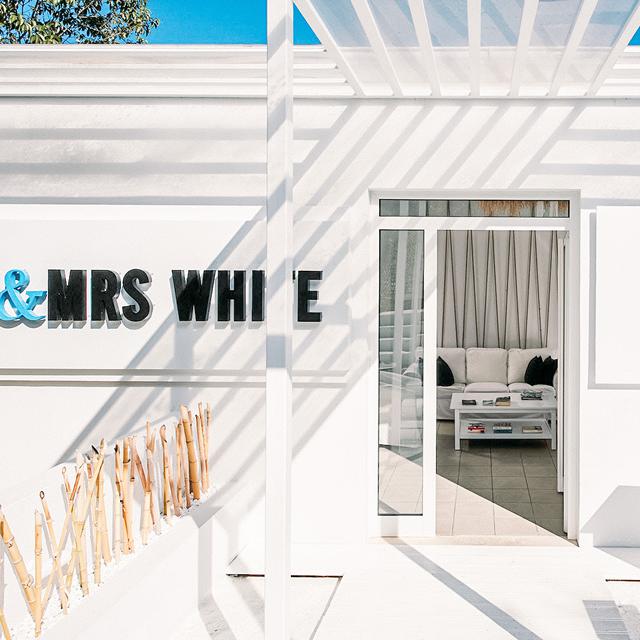 Mr & Mrs White Corfu Hotel