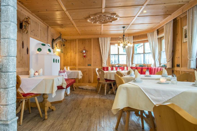 Zo mooi op wintersport Silvretta Arena ⛷️ 8 Dagen logies/ontbijt Pension Garni Almfried