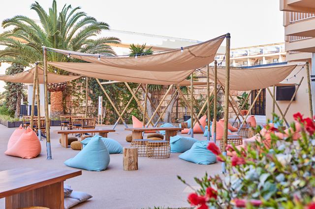 Korting zonvakantie Mallorca ☀ 8 Dagen logies ontbijt Hotel tent Palmanova