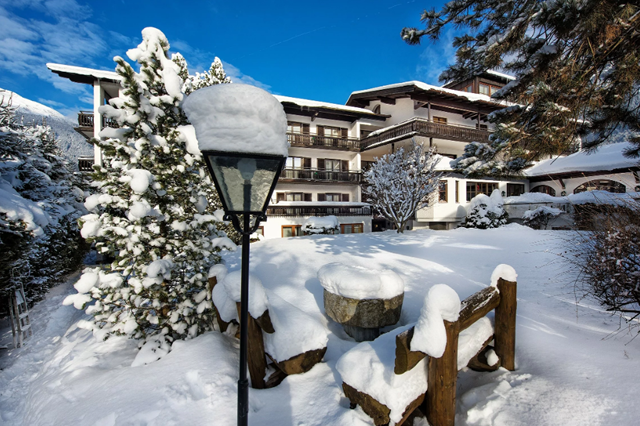 Enorme korting skivakantie Ski Amadé ⭐ 8 Dagen halfpension Hotel St. Georg