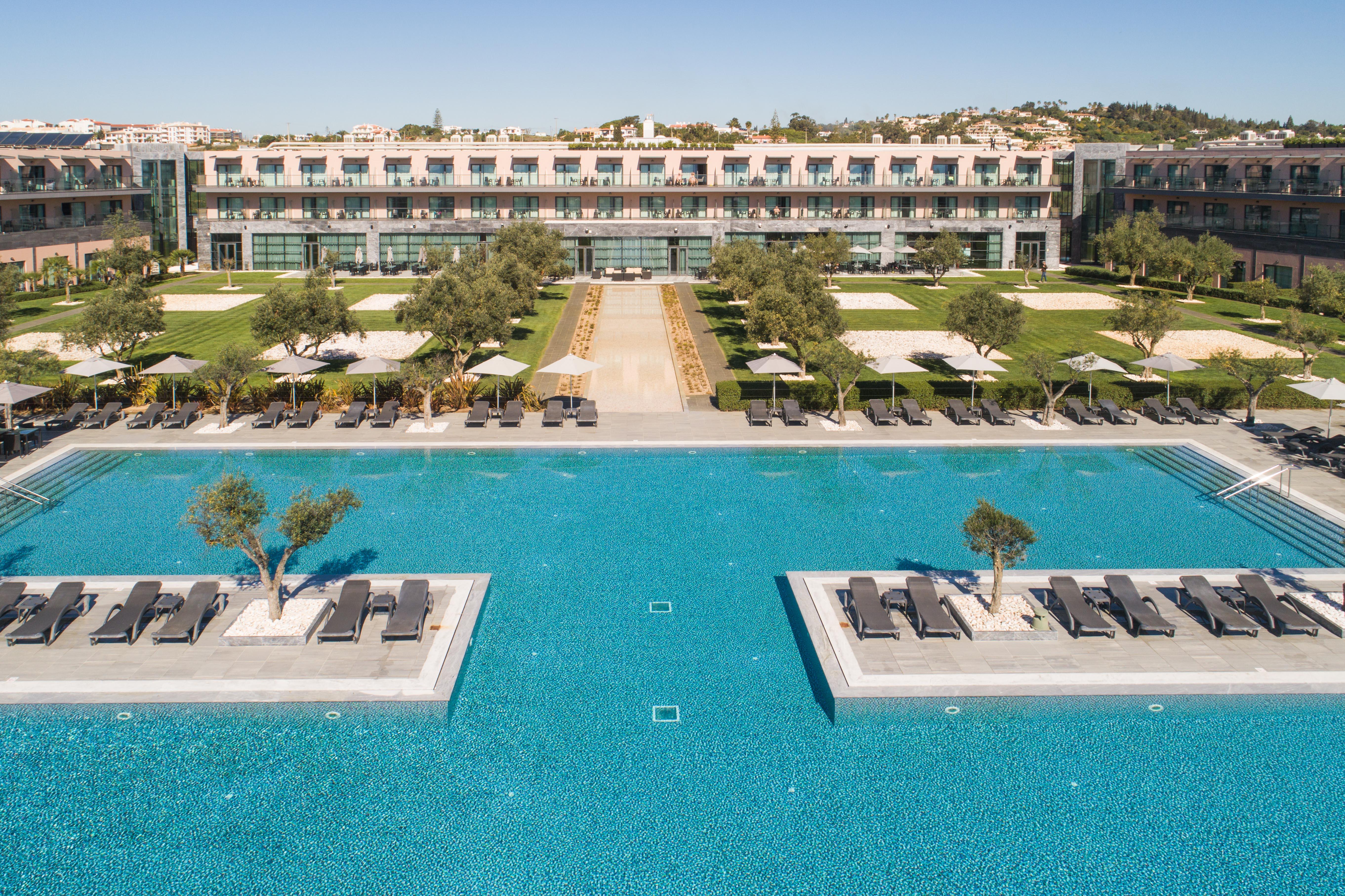 Hotel Vila Gale Lagos slide 2