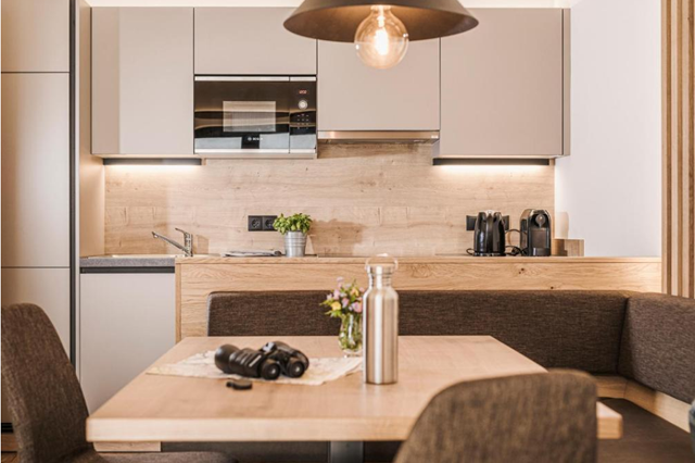 Sneeuwzeker 4* Mayrhofen € 753,- ▷ 8 dagen logies