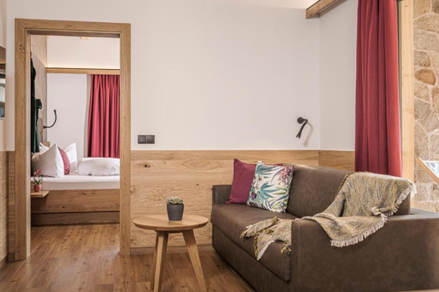 Sneeuwzeker 4* Mayrhofen € 753,- ▷ 8 dagen logies