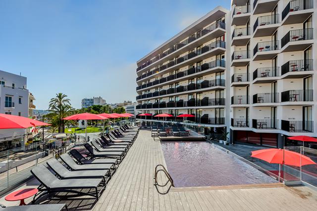 Super last minute deal vakantie Ibiza ⭐ 8 Dagen logies ontbijt Hotel Vibra District 