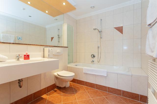 Sneeuwzeker 3* Kaprun - Zell am See-Kaprun € 742,- ➤ eigen vervoer