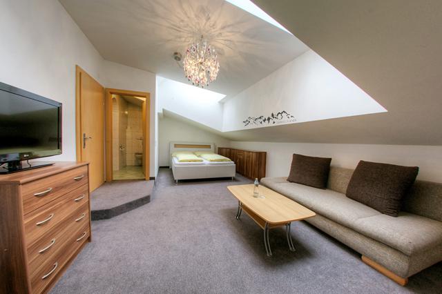 1-persoonskamer type I 3.5* Oostenrijk € 825,- ✓ parkeerplaats, restaurant(s), sauna, wifi, kluisje op kamer, wellness