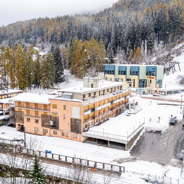 Hotel Sporting Ravelli