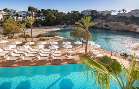 Barcelo Aguamarina Hotel