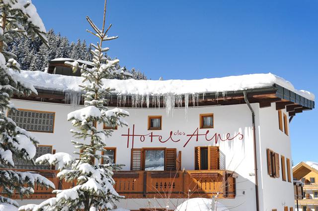 OP=OP aanbieding skivakantie Dolomiti Superski ⛷️ Hotel des Alpes 8 Dagen  €969,-