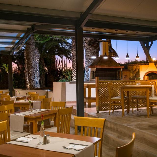Malia Bay Beach Hotel & Bungalows photo 5