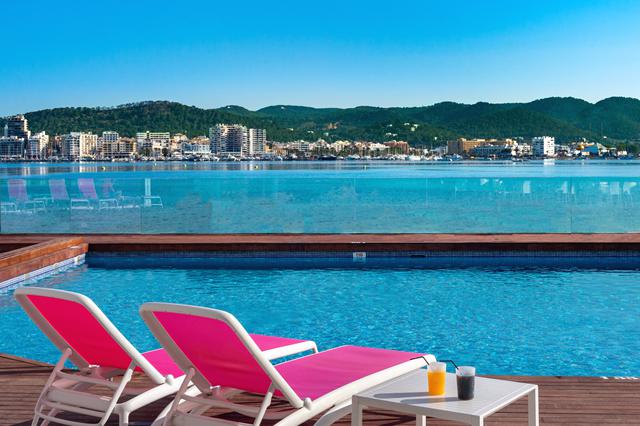 Aanbieding zonvakantie Ibiza - Hotel Vibra San Remo