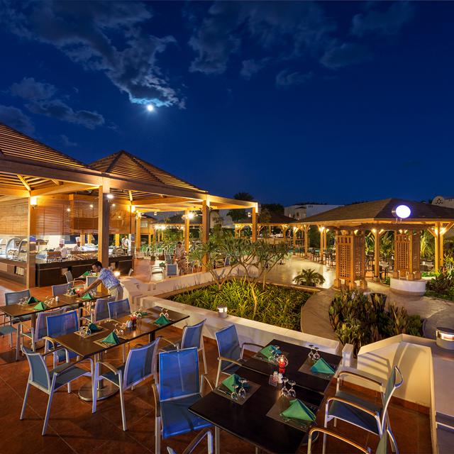 Hotel Reef Oasis Beach Resort - All inclusive photo 12