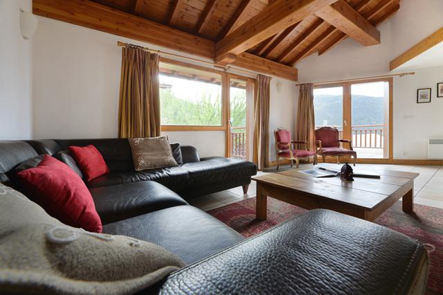 Sneeuwzeker Vallandry € 1825,- 【sauna, hond is welkom, parkeerplaats, restaurant(s), wifi】