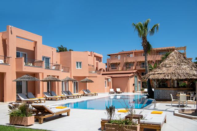 Vakantie 4.5* all inclusive Kreta € 755,- ➤ direct aan het strand