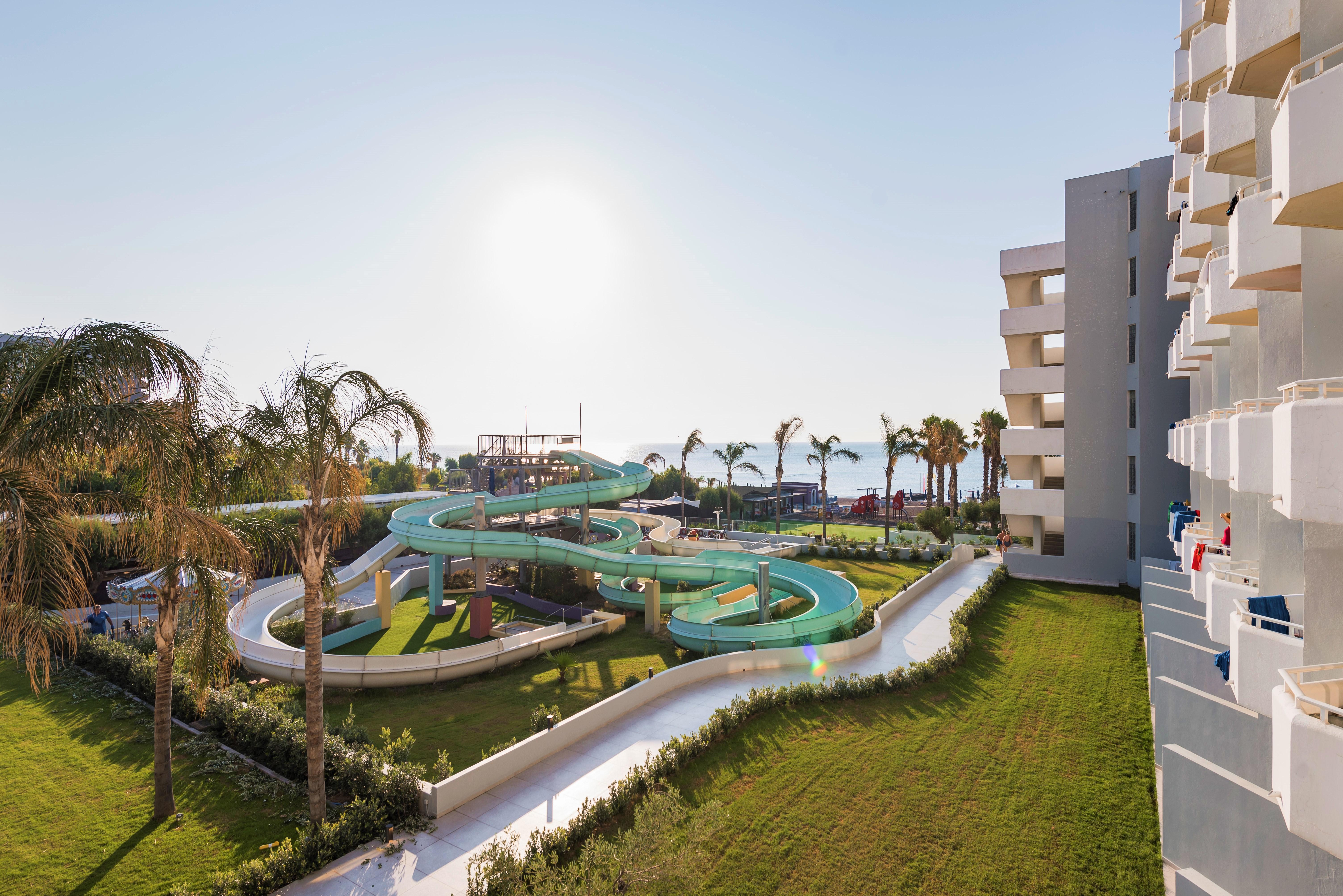 Esperides Beach Family Resort 