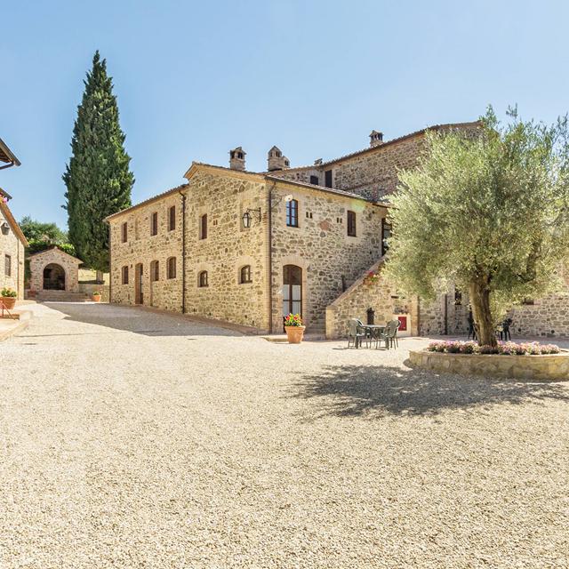 Bijzondere accommodaties Relais Borgo Torale in Tuoro sul Trasimeno (Umbrië, Italië)