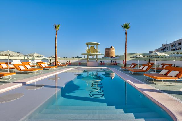 Sale zonvakantie Ibiza - Grand Paradiso Ibiza