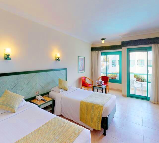 Hotel Falcon Hills photo 2