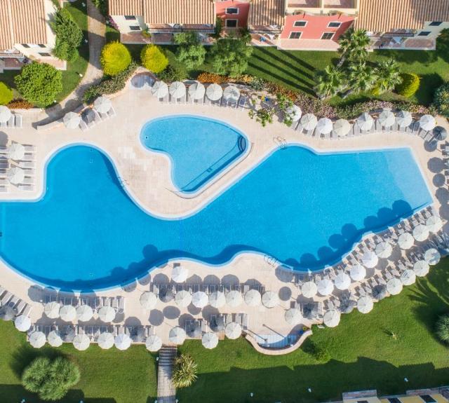 Vakantie Aparthotel Grupotel Playa Club in Son Xoriguer (Menorca, Spanje)
