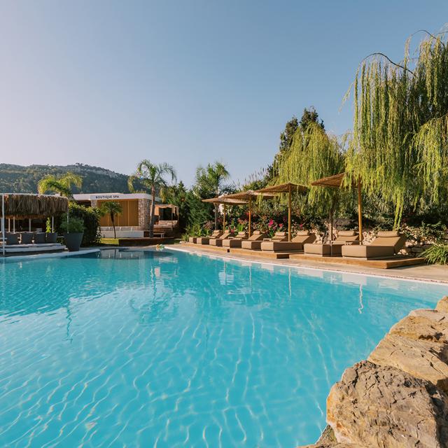 Bijzondere accommodaties Hotel Kouros in Faliraki (Rhodos, Griekenland)