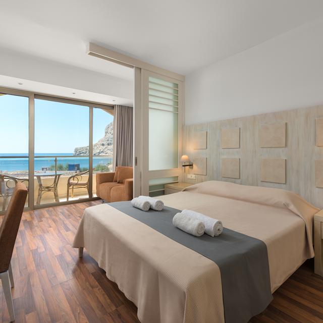 Hotel Lutania Beach photo 2