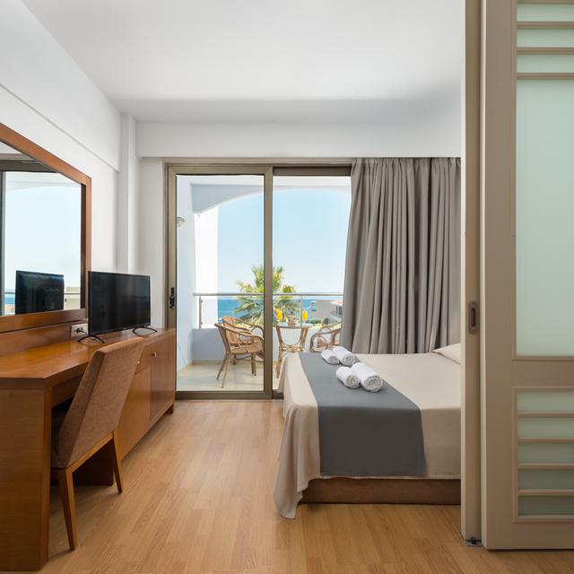 Hotel Lutania Beach photo 3