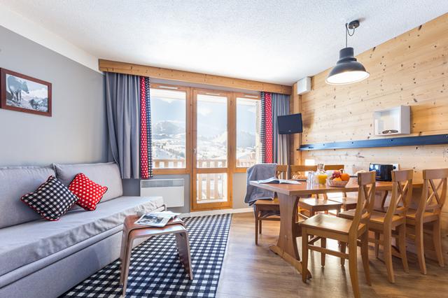 Skiën 3* La Plagne € 463,- ▷ vanaf de piste in de aprés-ski