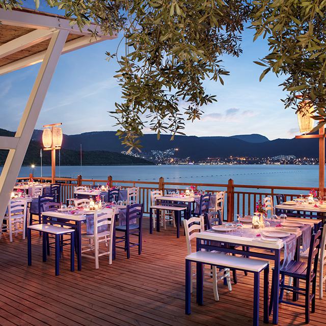 Hôtel Double Tree by Hilton ISIL Club Resort photo 16