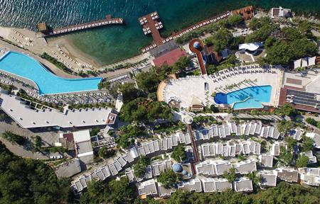 Hotel Blue Dreams slide 2