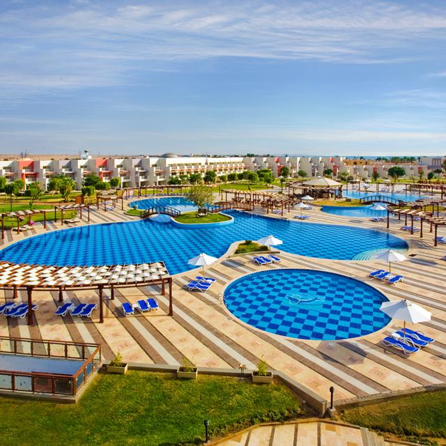 Hotel SUNRISE Grand Select Crystal Bay Resort