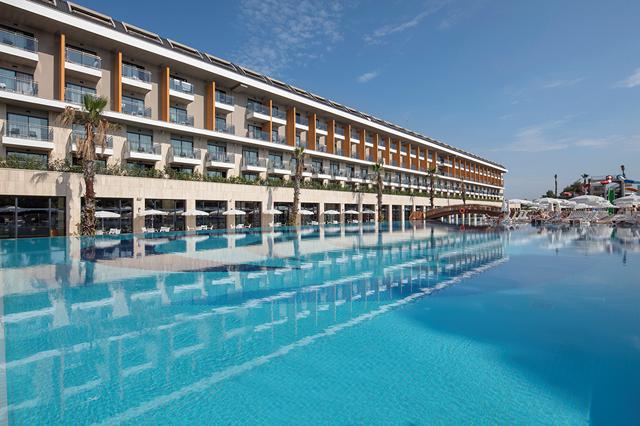 Wat dacht je van een zonvakantie Turkse Rivièra ⛱️ 8 Dagen ultra all-inclusive Hotel Aydinbey Queen's Palace & Spa