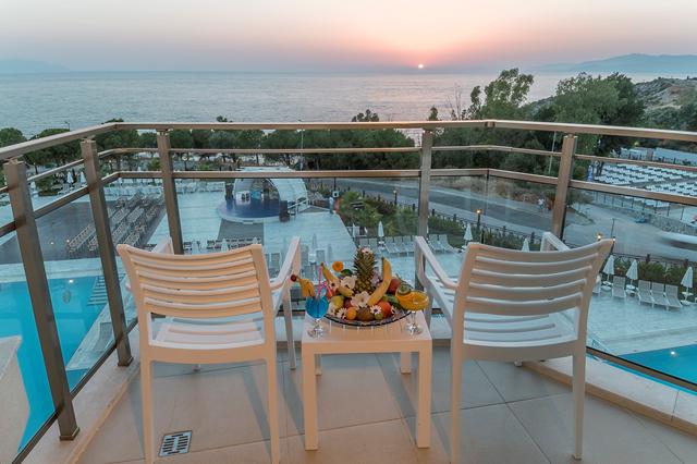 All inclusive zonvakantie Noord-Egeïsche Kust - Hotel Ramada Resort Kusadasi & Golf