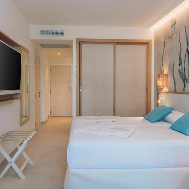 Meer info over Hotel Iberostar Selection Albufera Playa  bij Sunweb zomer