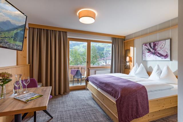 Skiën 4.5* Kirchberg € 1312,- 【eigen vervoer】