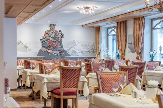 Ontspanning 4* Obergurgl - Obergurgl-Hochgurgl € 1242,- ⁂ parkeerplaats, wellness, restaurant(s), kluisje op kamer, sauna, wifi, hond is welkom
